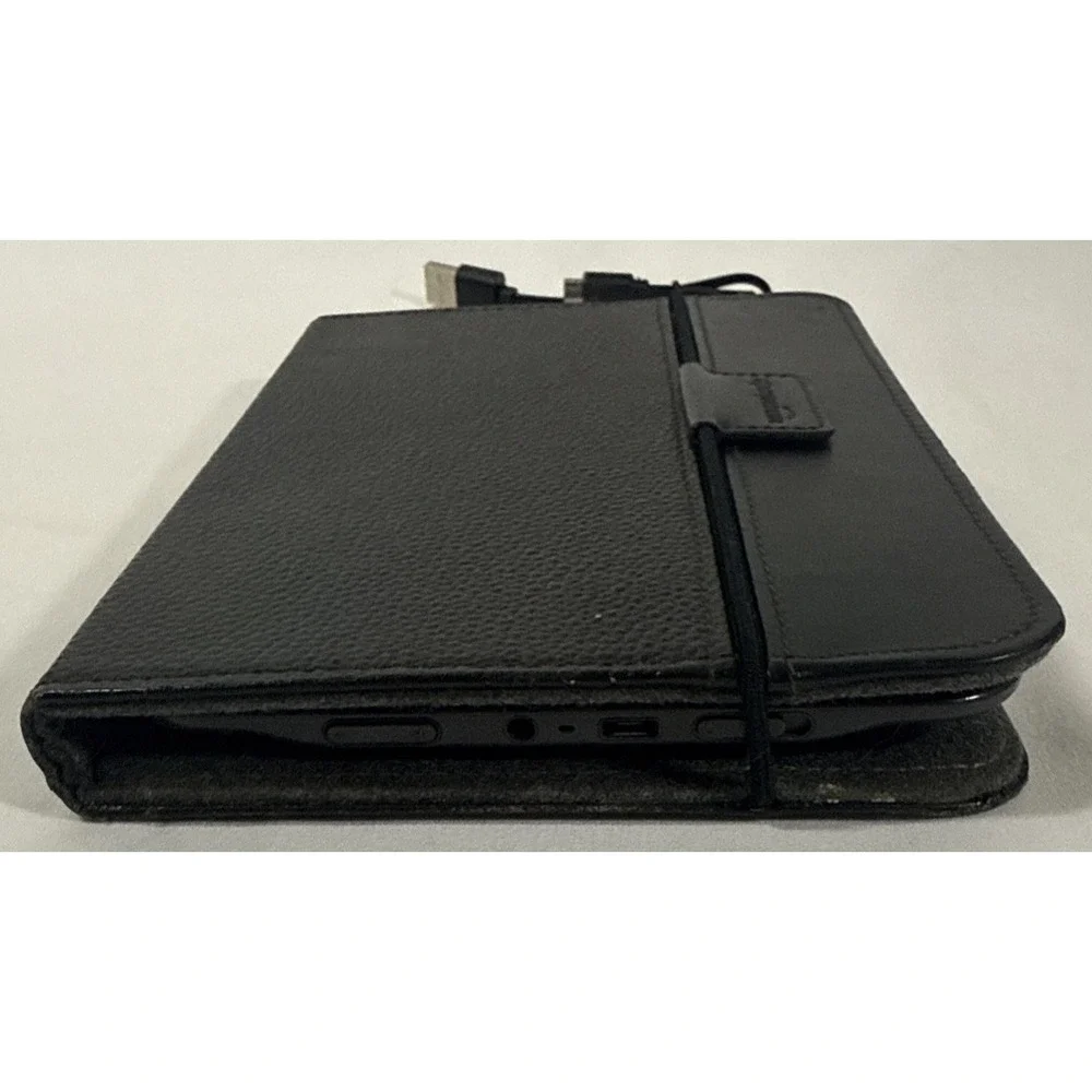 Amazon Kindle Keyboard 3rd Gen E-Reader 6in Graphite Wi-Fi Lighted Case Cable